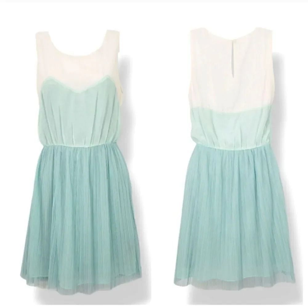 Lush Micro Pleated Tulle Mini Dress in Mint Green/Ivory Size Small